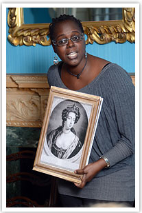 Diana Olutunmogan professional storyteller Diana Olutunmogan professional storyteller