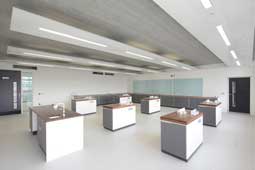 Science labs in the new Holland Park School Science labs in the new Holland Park School