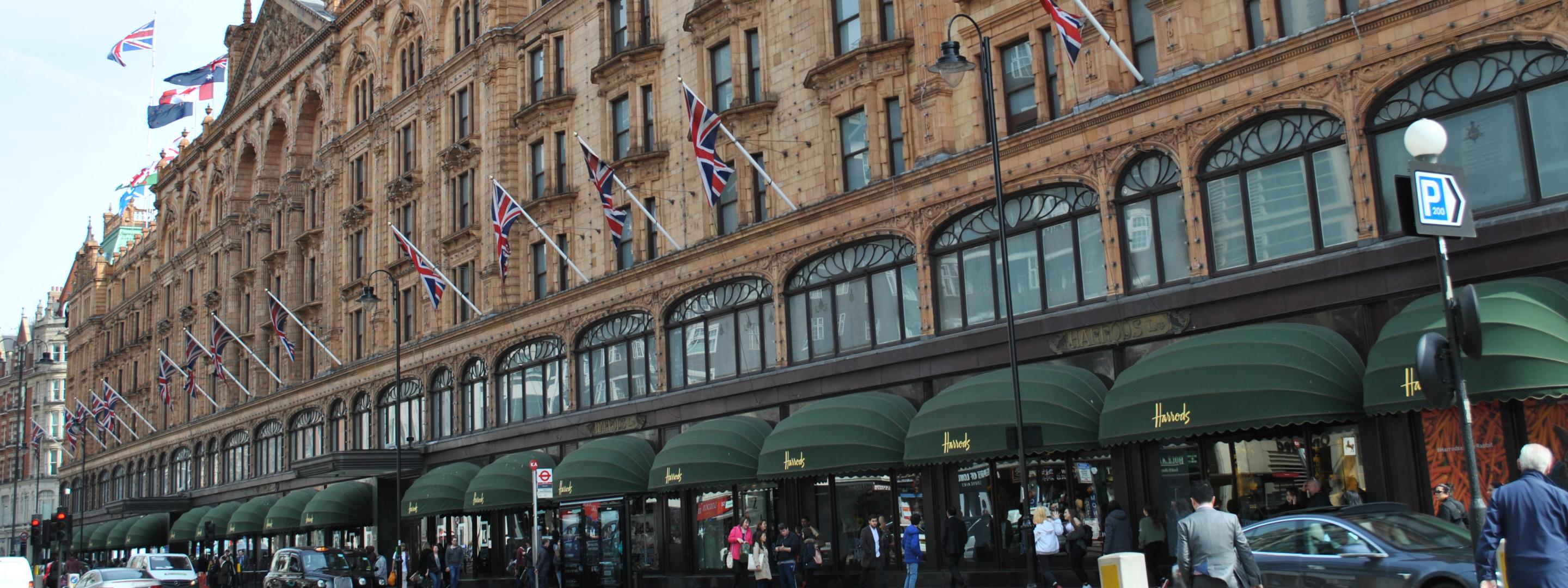 Explore - Harrods long facade hero