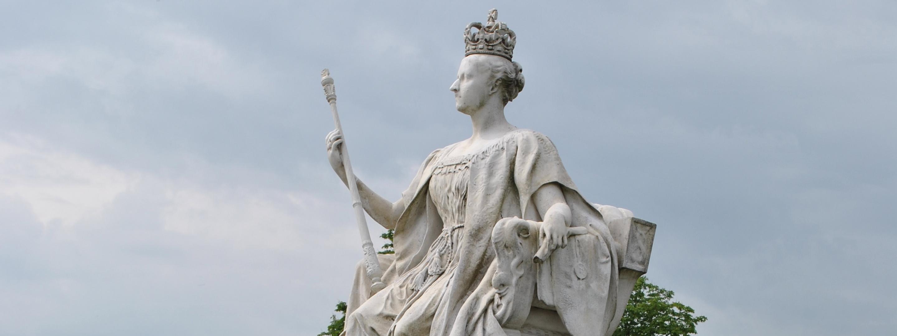 Queen Victoria statue