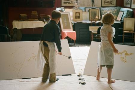 Children painting in the Studio at Leighton House Children painting in the Studio at Leighton House