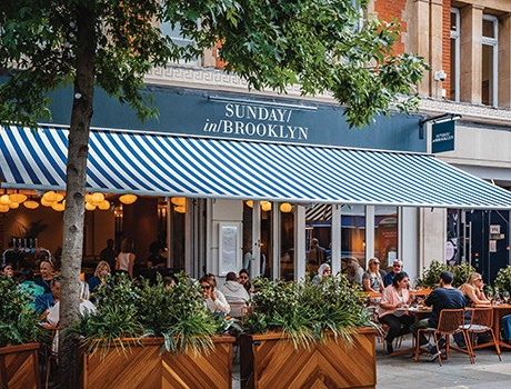 A cosy Manhattan style bistro