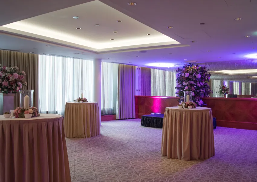 Royal Garden Hotel