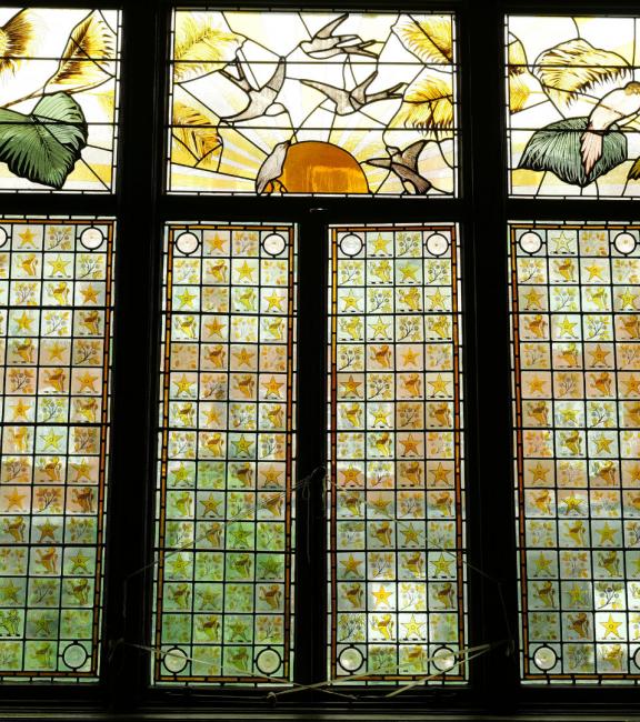 Stained glass with flower motifs in Sambourne House