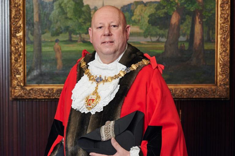 Mayor Web