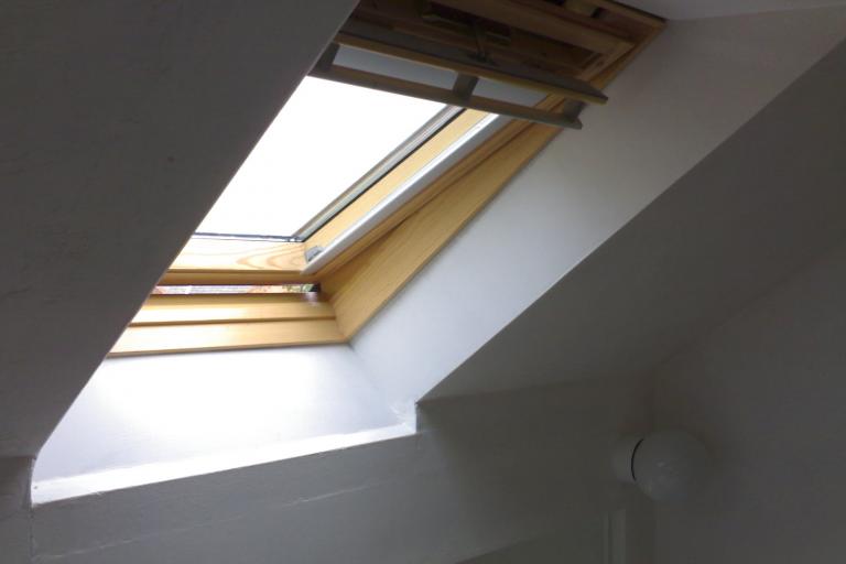Velux.jpg Velux.jpg