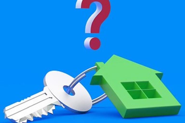 House-shaped key and tag with a question mark above it