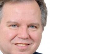 Chief executive Barry Quirk