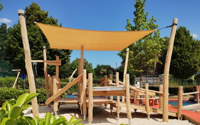 Kensington Memorial Park playground