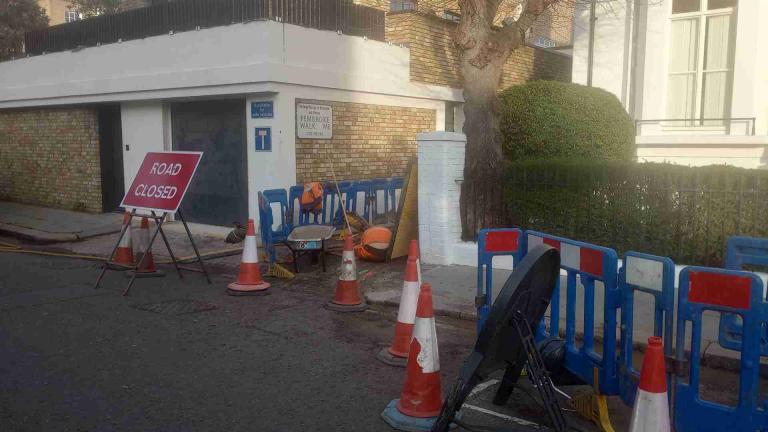 A photo showing unsafe works on Pembroke Walk