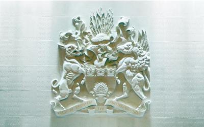 Crest of the Royal Borough of Kensington and Chelsea Crest of the Royal Borough of Kensington and Chelsea