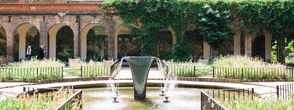 Mosseri Holland Park Orangery Fountain