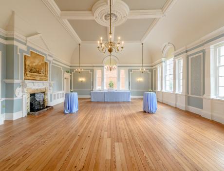 Cadogan Suite - 8361760-interior06.